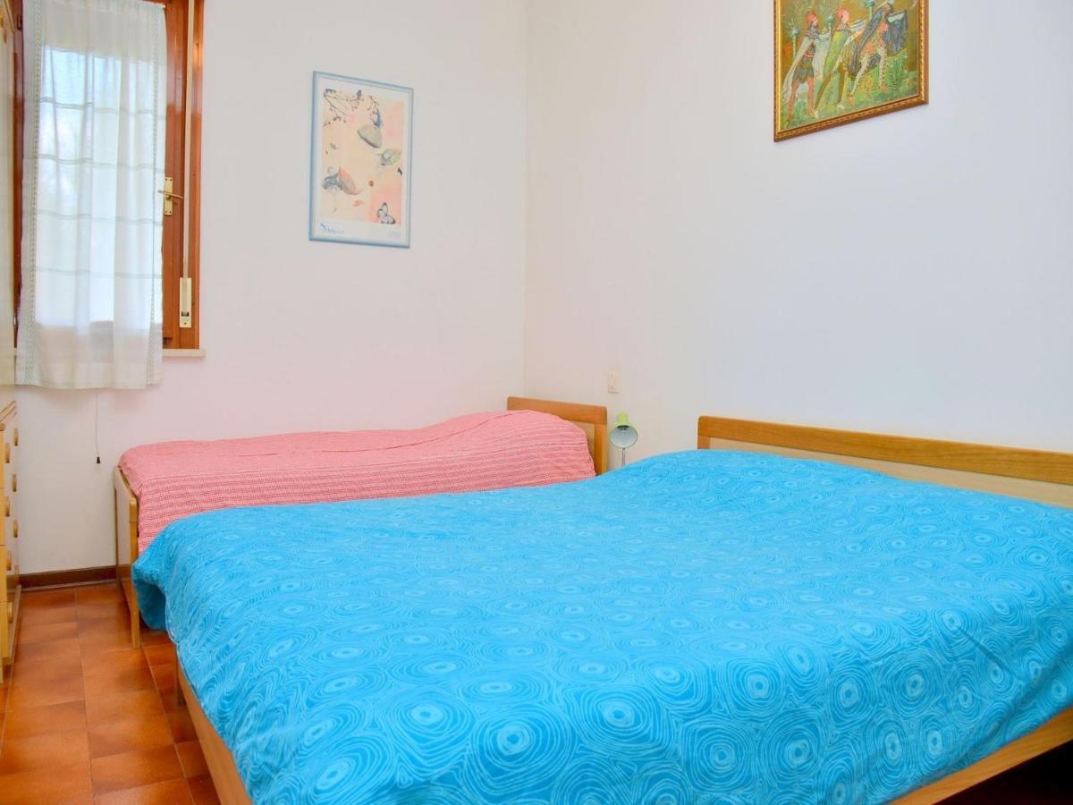 Cozy Two-Room Flat 100 Metres From Bibione Beach Exterior photo